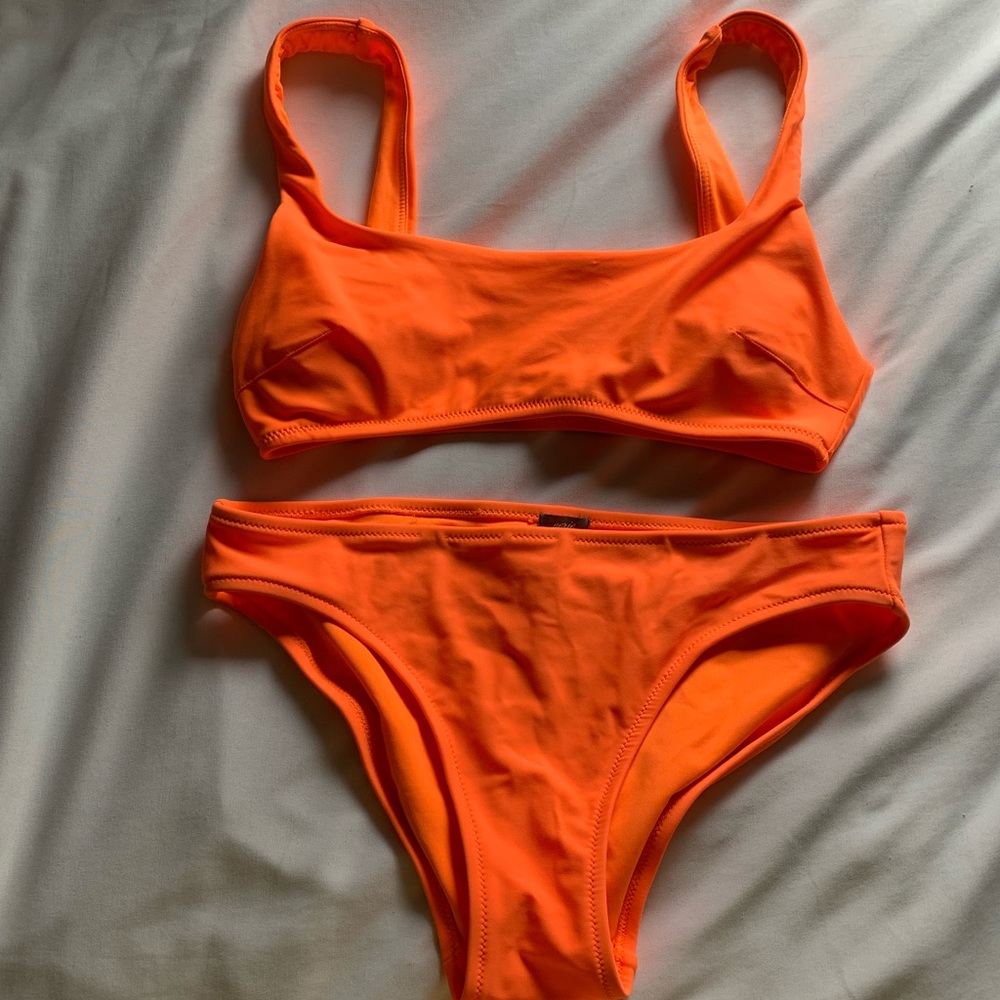 Neon aerie bikini